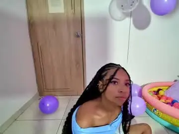 Chaturbate Live Sex of ellie_cute7