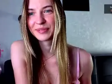 Chaturbate Live Porn of your_nina