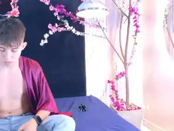 Chaturbate Live Sex Cam of danteandviolete_cr