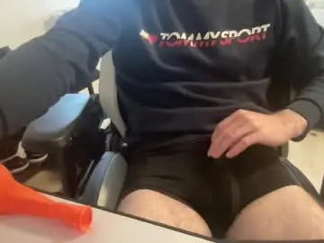 Chaturbate Watch Live Sex Cams of dgl1999