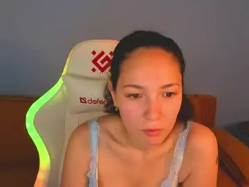 Chaturbate Nude Webcam of lucy_sweetyy