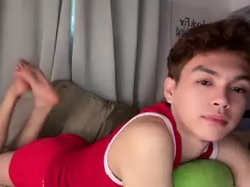 Chaturbate Live Sex Cam of camwithethan