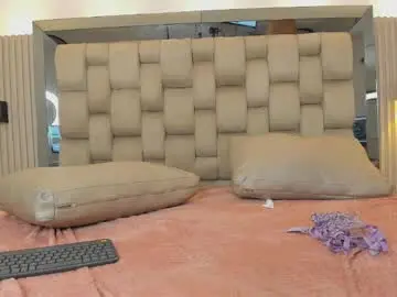 Chaturbate Free Porn Cam of noah_pariss