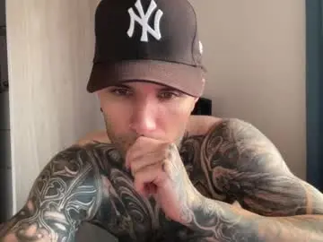 Chaturbate Free Live Porn of larsskeet