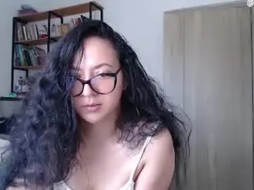 Chaturbate Live Sex Cam of mariamualata