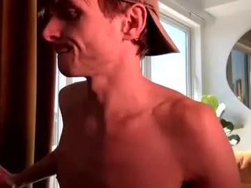 Chaturbate Live Sex Cam of ericsaurus
