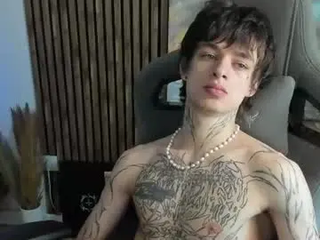 Chaturbate Live Sex Cam of oliverrgroove