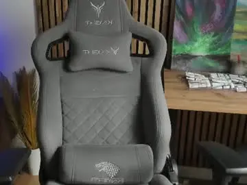 Chaturbate Live Sex Cam of oliverrgroove