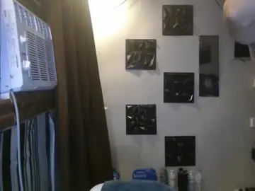 Chaturbate Adult Video Chat of cutie_hunk69