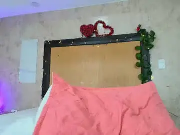 Chaturbate Watch Live Sex Cams of mia_lopez52