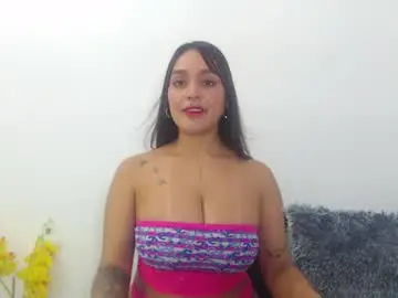 Chaturbate Free Porn Cam of renatabrownn28