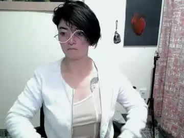 Chaturbate Best live sex cam show of mocca_117