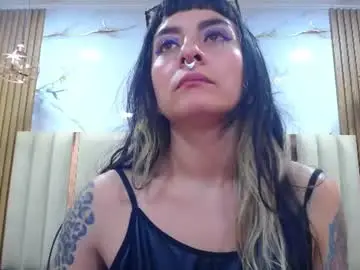 Chaturbate Live Sex Cam of naughty_kittenm