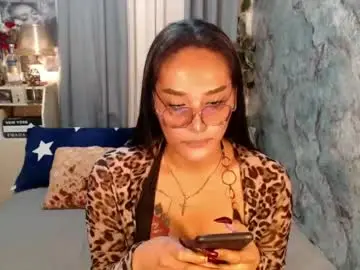 Chaturbate Sex Cam of sierrafina_mcbride