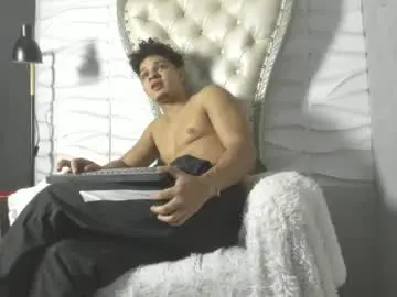 Chaturbate Best live sex cam show of belamiramil