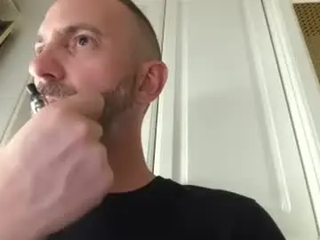 Chaturbate Live Sex of spanishharddick
