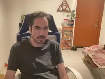 Chaturbate Sex Cam of masked_latin_noir