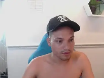 Chaturbate Sex Cam of brian_waller