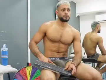 Chaturbate Adult Video Chat of emilio_brandon