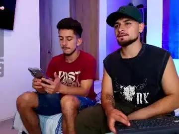 Chaturbate Best live sex cam show of aron_santoro1