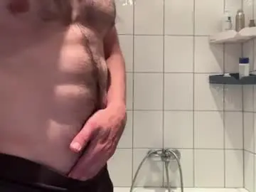 Chaturbate Live Sex Cam of musclehair3