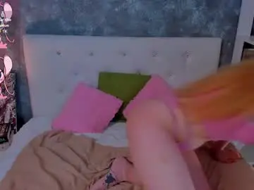 Chaturbate Live Sex Cam of shiny_lisss