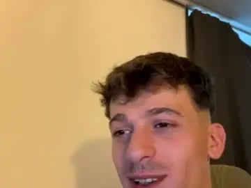 Chaturbate Live Sex Cam of vincentprice69
