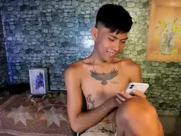 Chaturbate Live Porn of asianplayboyx