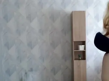 Chaturbate Live Porn of melina_beauty