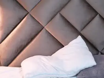 Chaturbate Live Porn of sophia_loreenn