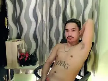 Chaturbate Free Porn Cam of dave_cummers