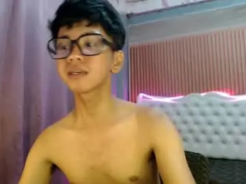 Chaturbate Live Sex Cam of nerdy_nate