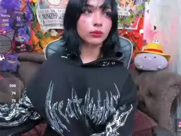 Chaturbate Live Sex Cam of ravenn_20