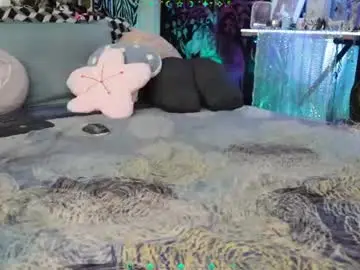 Chaturbate Live Sex Cam of xaevynne