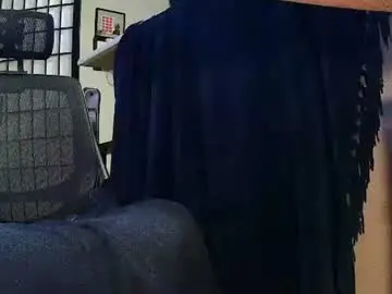 Chaturbate Sex Cam of aroundhere2much