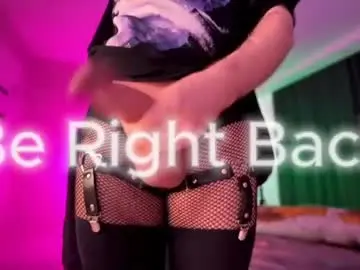 Chaturbate Live Sex Cam of suprremedream