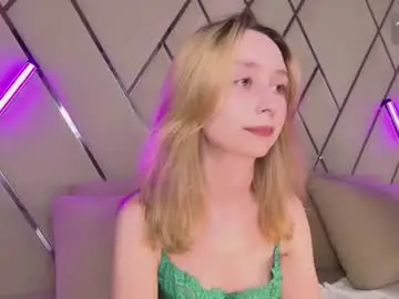 Chaturbate Sex Chat of sweatee_fluff
