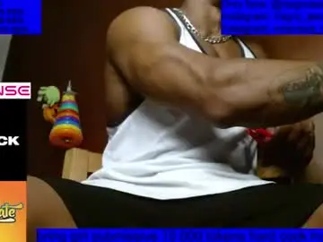 Chaturbate Live Porn of alex_bbc2004