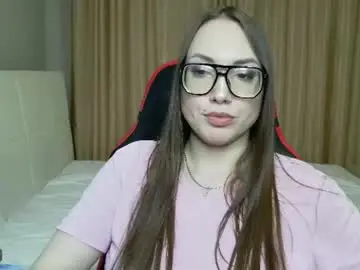 Chaturbate Adult Webcam of carolineglow_