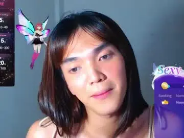 Chaturbate Nude Webcam of hollywoodbitch