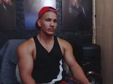 Chaturbate Best live sex cam show of viktorherrera