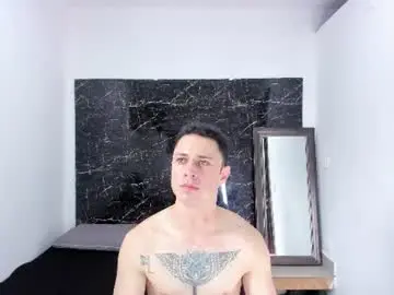 Chaturbate Live Sex Cam of clark_kush