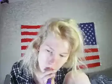 Chaturbate Live Sex Cam of soska_albinosk