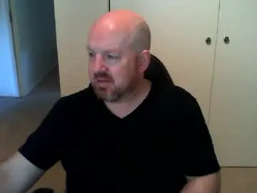Chaturbate Nude Webcam of kiwiben45