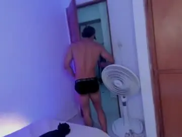 Chaturbate Adult Webcam of alan_newton1