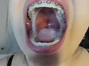 Chaturbate Free Live Porn of rubyhlowe