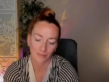 Chaturbate Best live sex cam show of save_the_qween