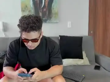 Chaturbate Free Live Porn of straight__friends