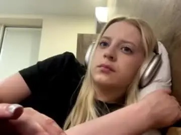 Chaturbate Free Porn Cam of alenavanloan