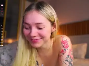 Chaturbate Watch Live Sex Cams of cinacandy